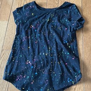 I am selling a short sleeve shirt for a girl. It is size 16 in children.